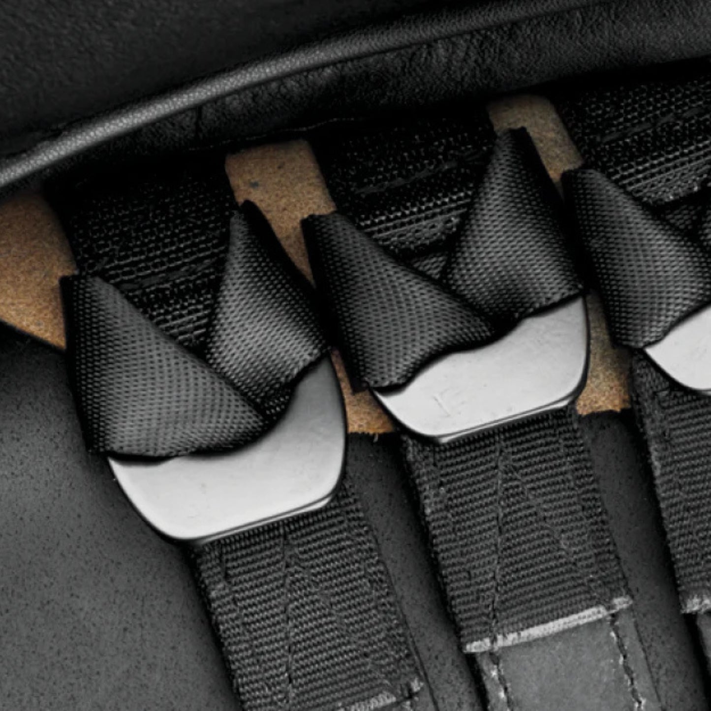 Bates Quick Change Leather Girth Points