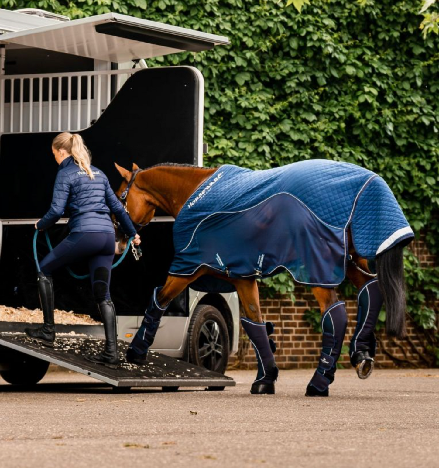 Horseware Signature Travel Boots - EQ Saddlery