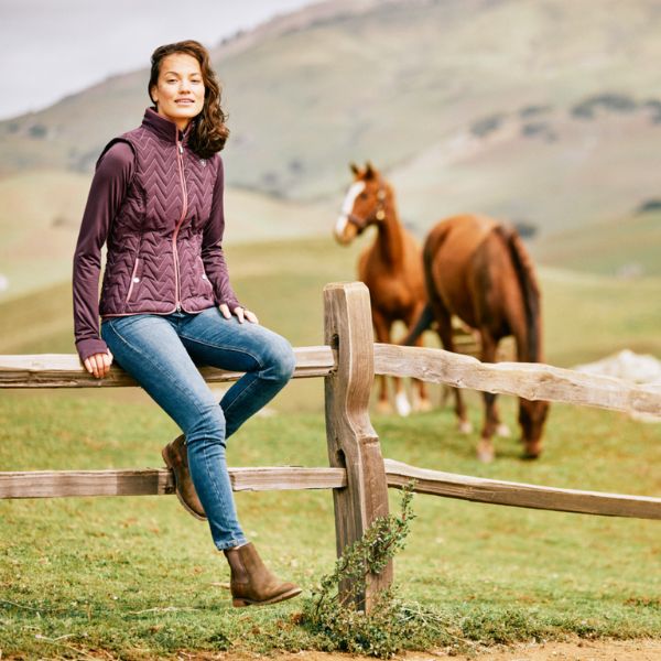 Ariat Womens Ashley Insulated Vest - EQ Saddlery