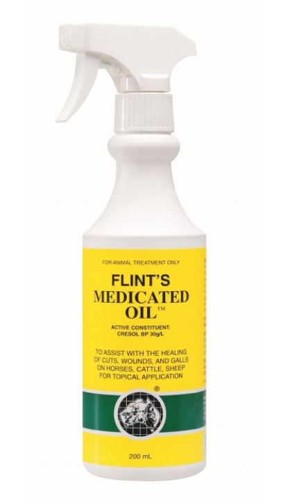 IAH Flints Medicated Oil - EQ Saddlery