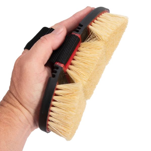 Soft Grip Flex Back Tampico Scrub Brush - EQ Saddlery