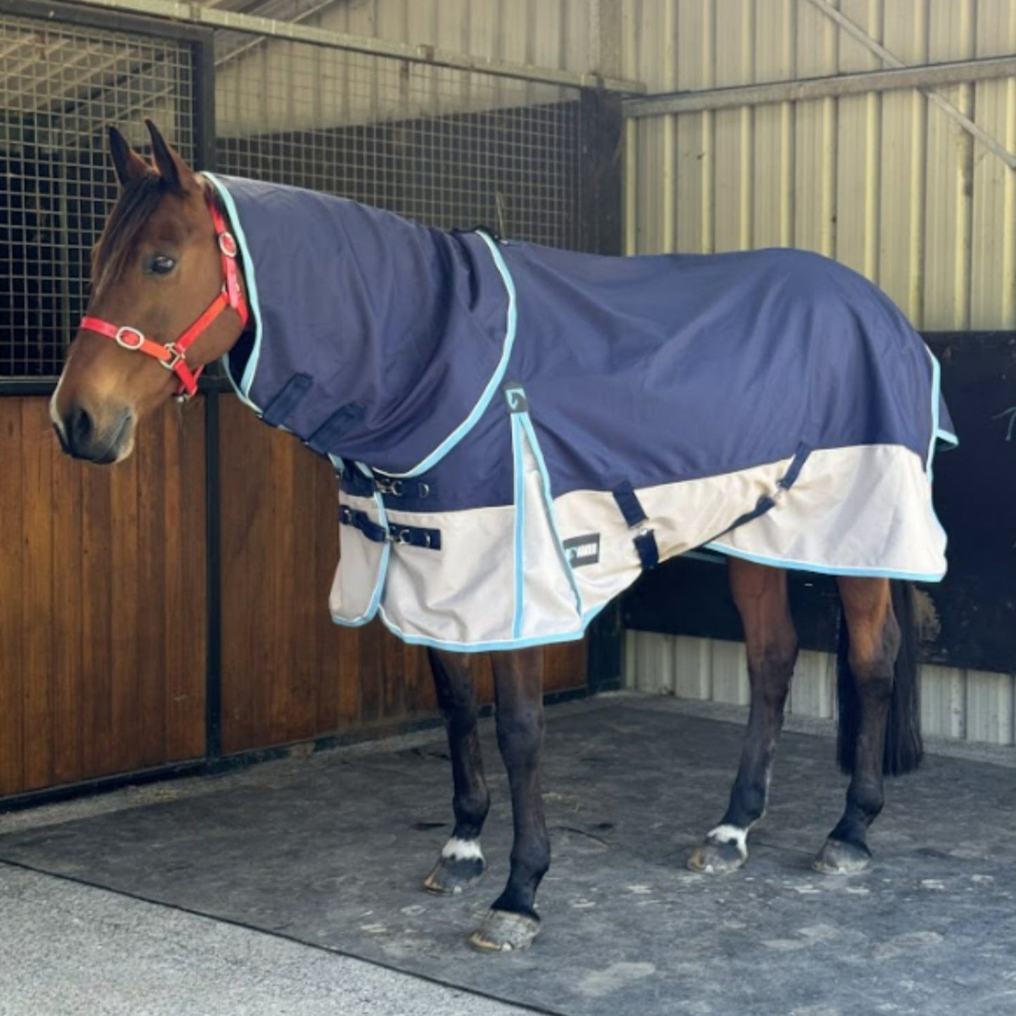 EQ Armour Ascent Plus 1200D Lite Detach a neck
