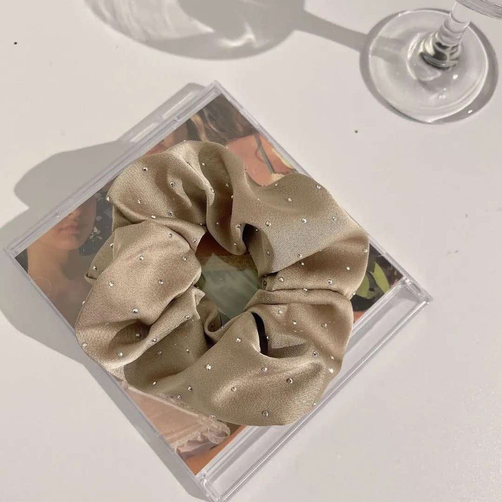 QJ Riding Wear Holly Scrunchie