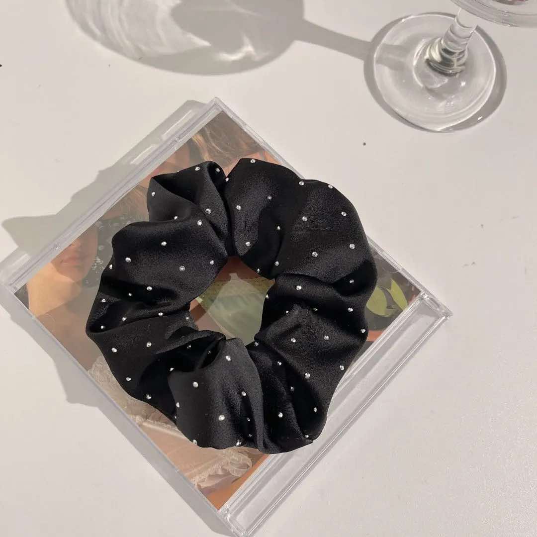 QJ Riding Wear Holly Scrunchie - EQ Saddlery