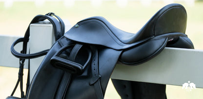 Arena Monoflap Dressage