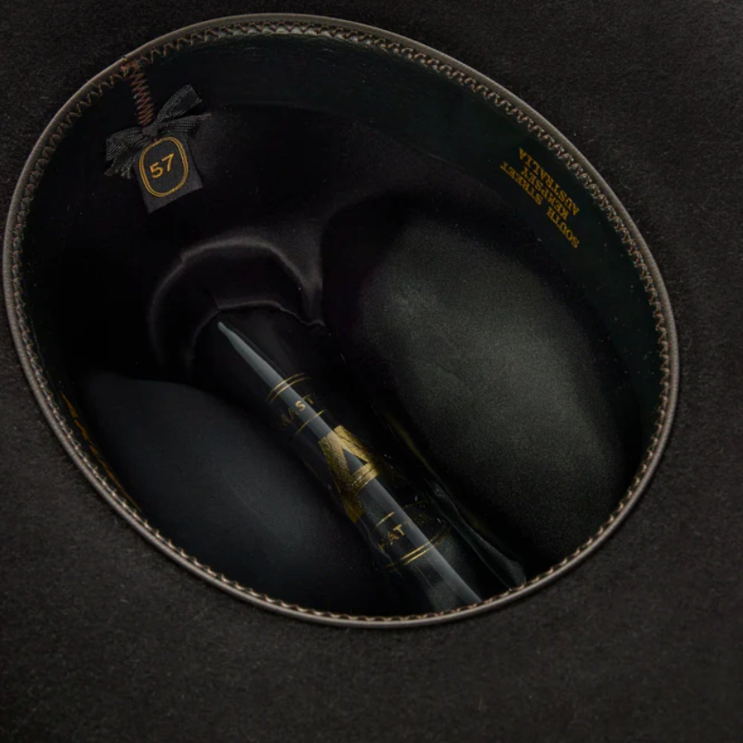 Akubura The Arena Hat