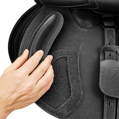 Bates Apex Jump Saddle