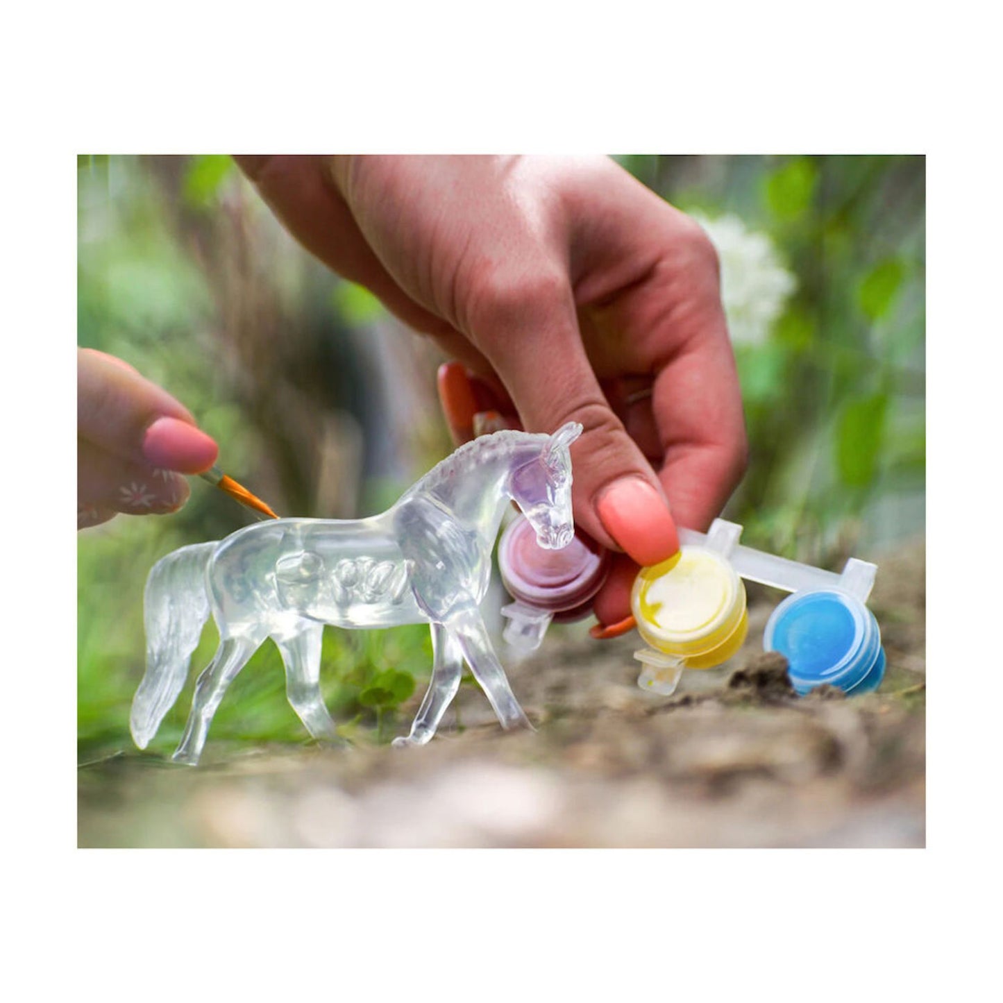 Breyer Activity Suncatcher Horse Paint n Play Singles - EQ Saddlery