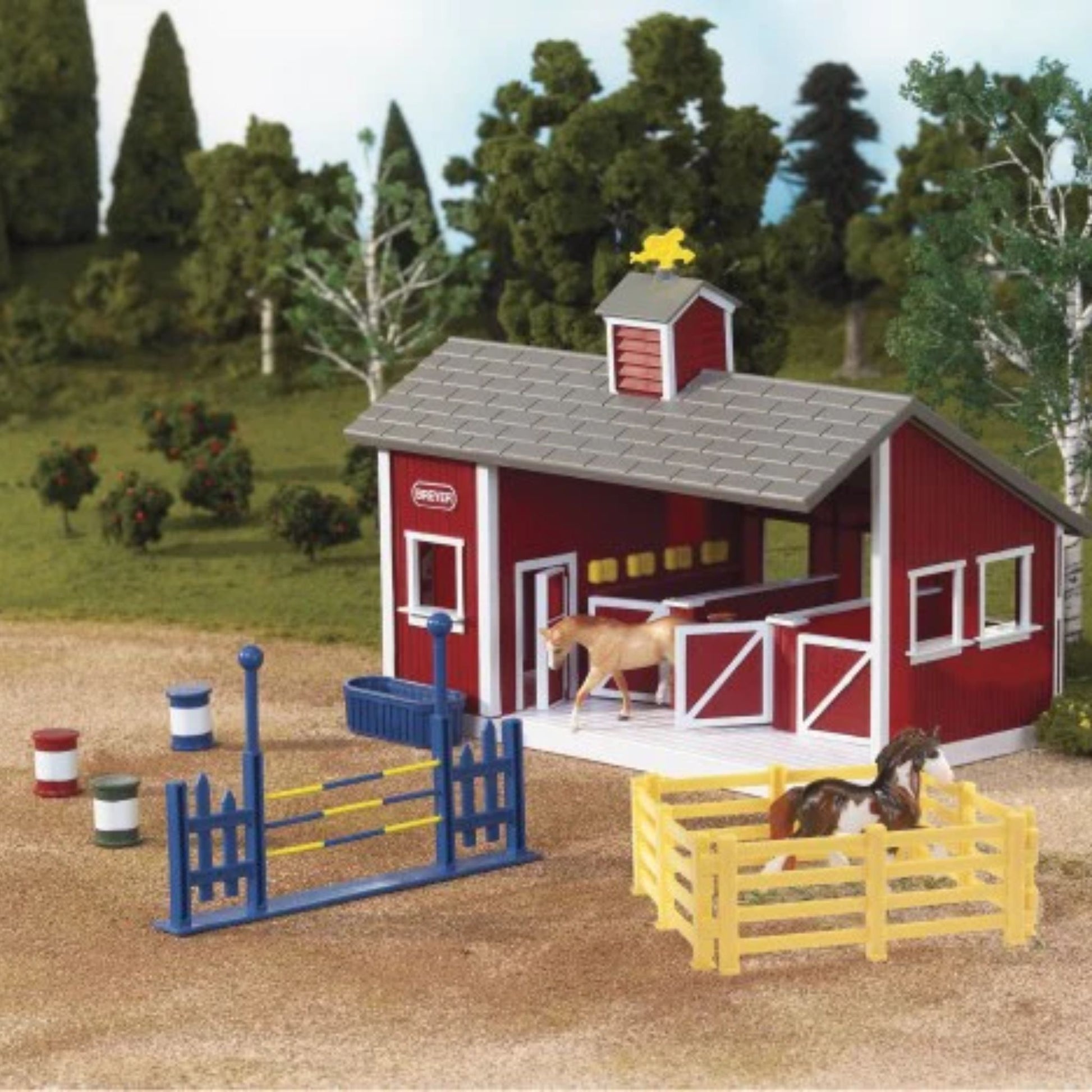 Breyer Stablemates Red Stable Set - EQ Saddlery