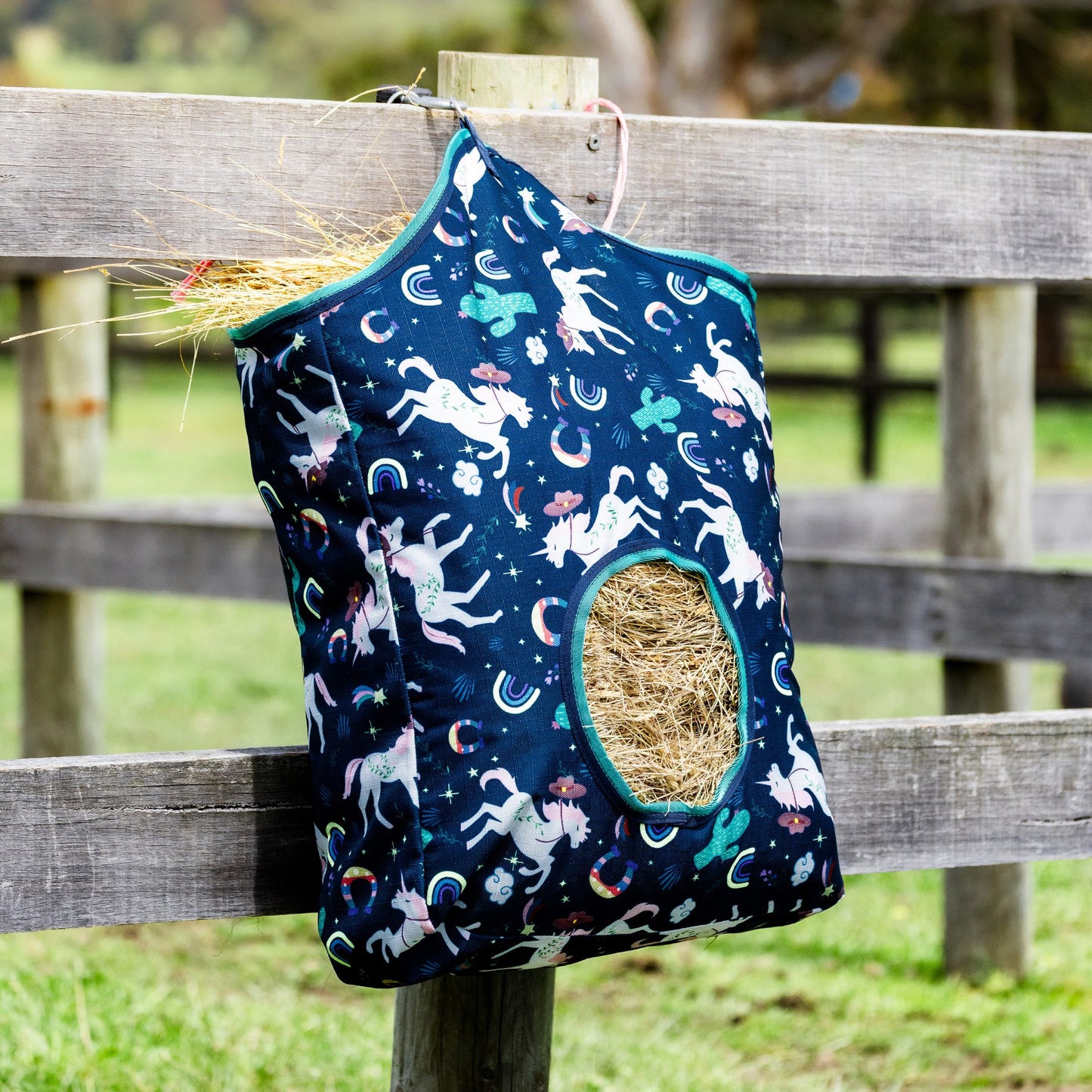 EQ Armour Hay Bag