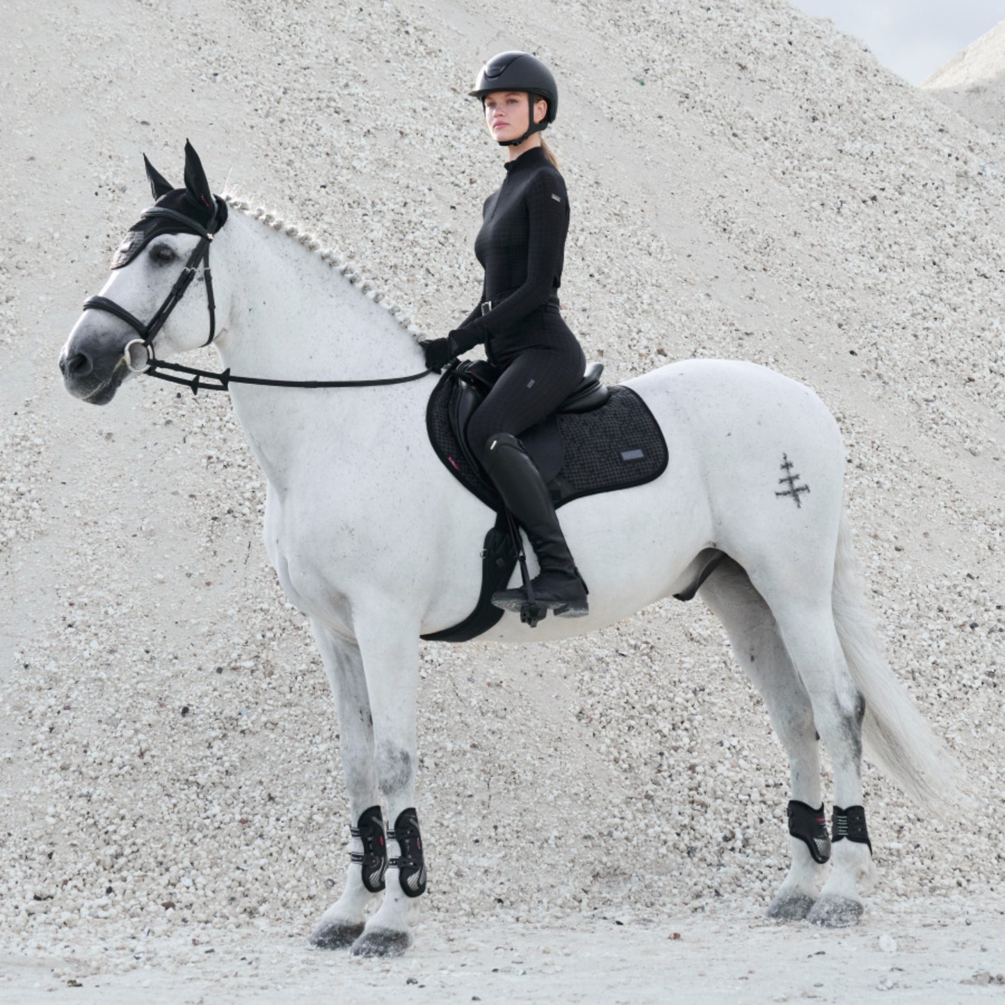 LeMieux Aspen Collection Close Contact Square Saddle Pad