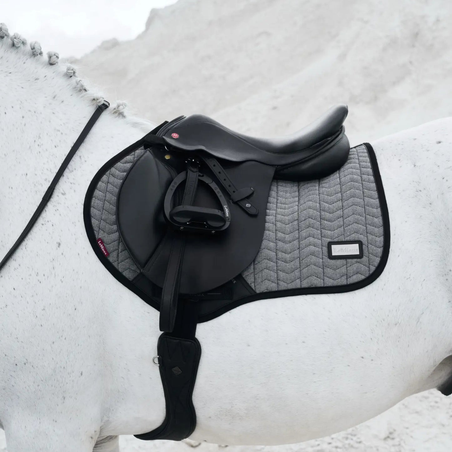 LeMieux Aspen Collection Close Contact Square Saddle Pad