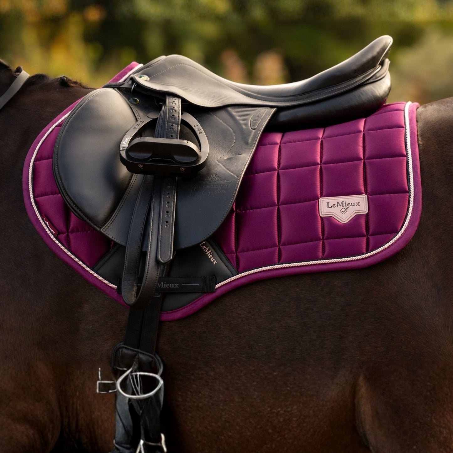 LeMieux Loire Classic Close Contact Square Saddle Pad