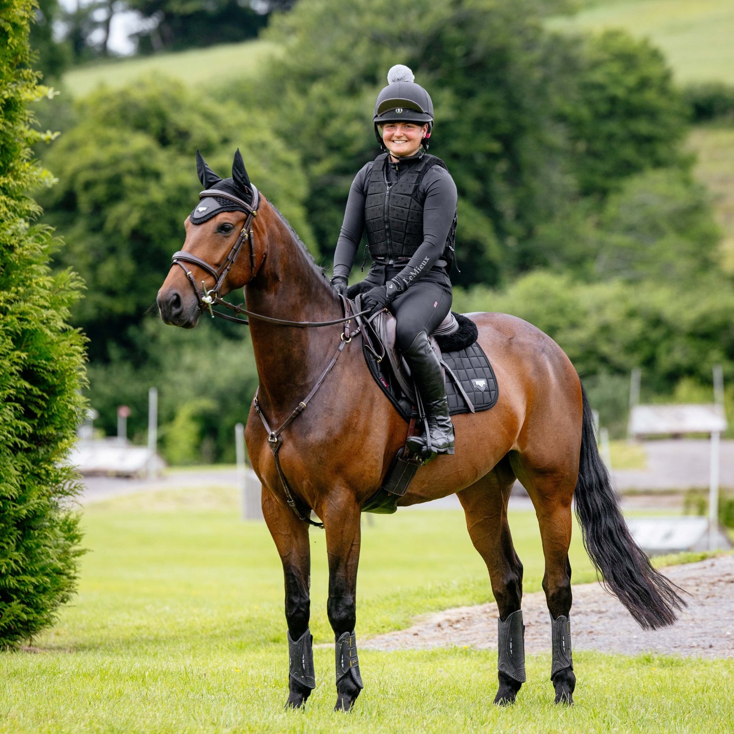 LeMieux Loire Classic Close Contact Square Saddle Pad