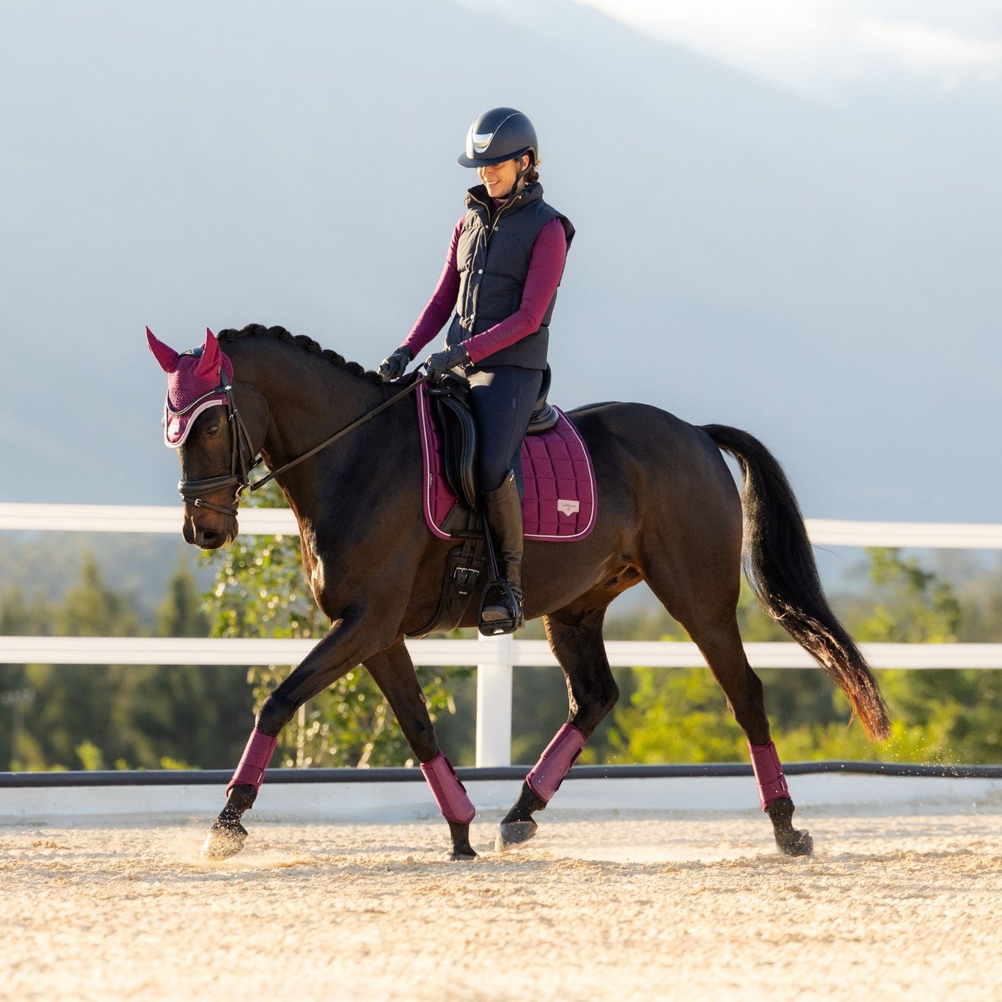 LeMieux Loire Classic Dressage Square Saddle Pad
