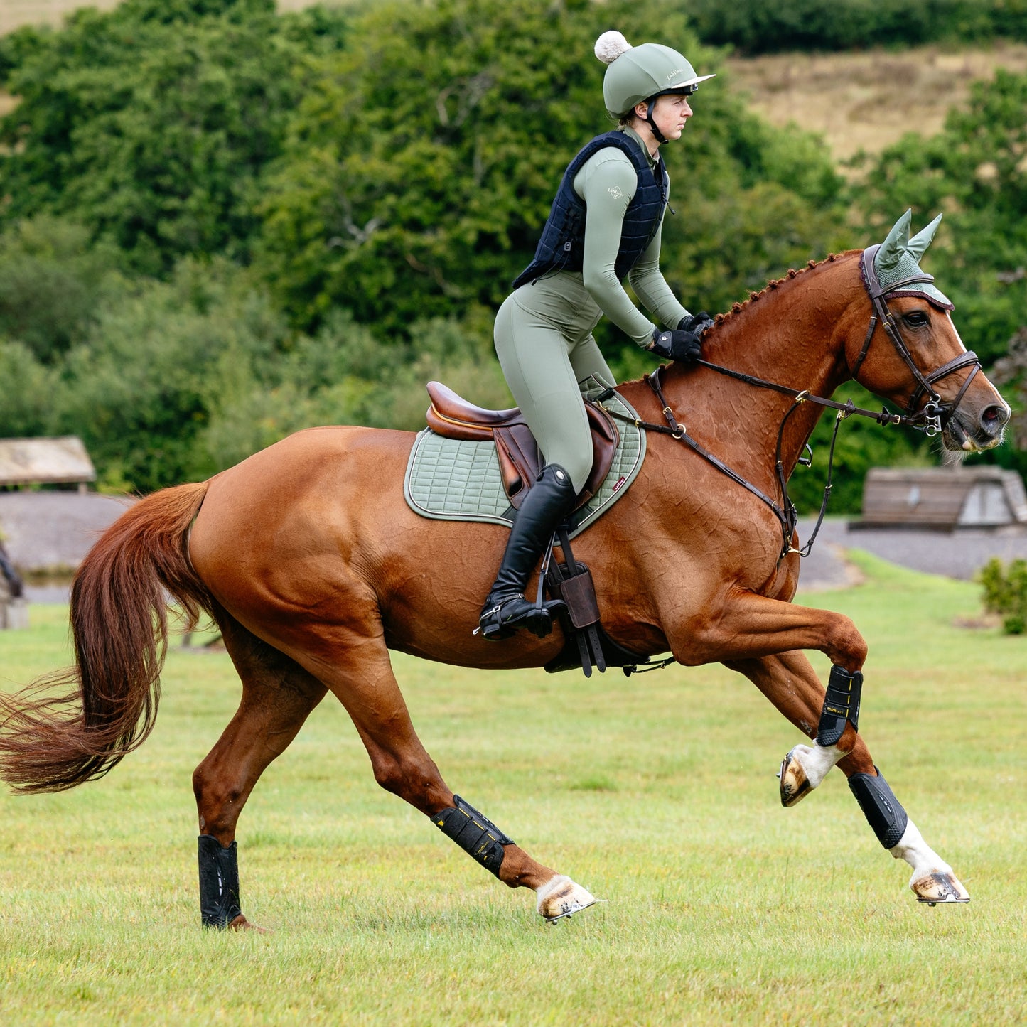 LeMieux Classique Base Layer