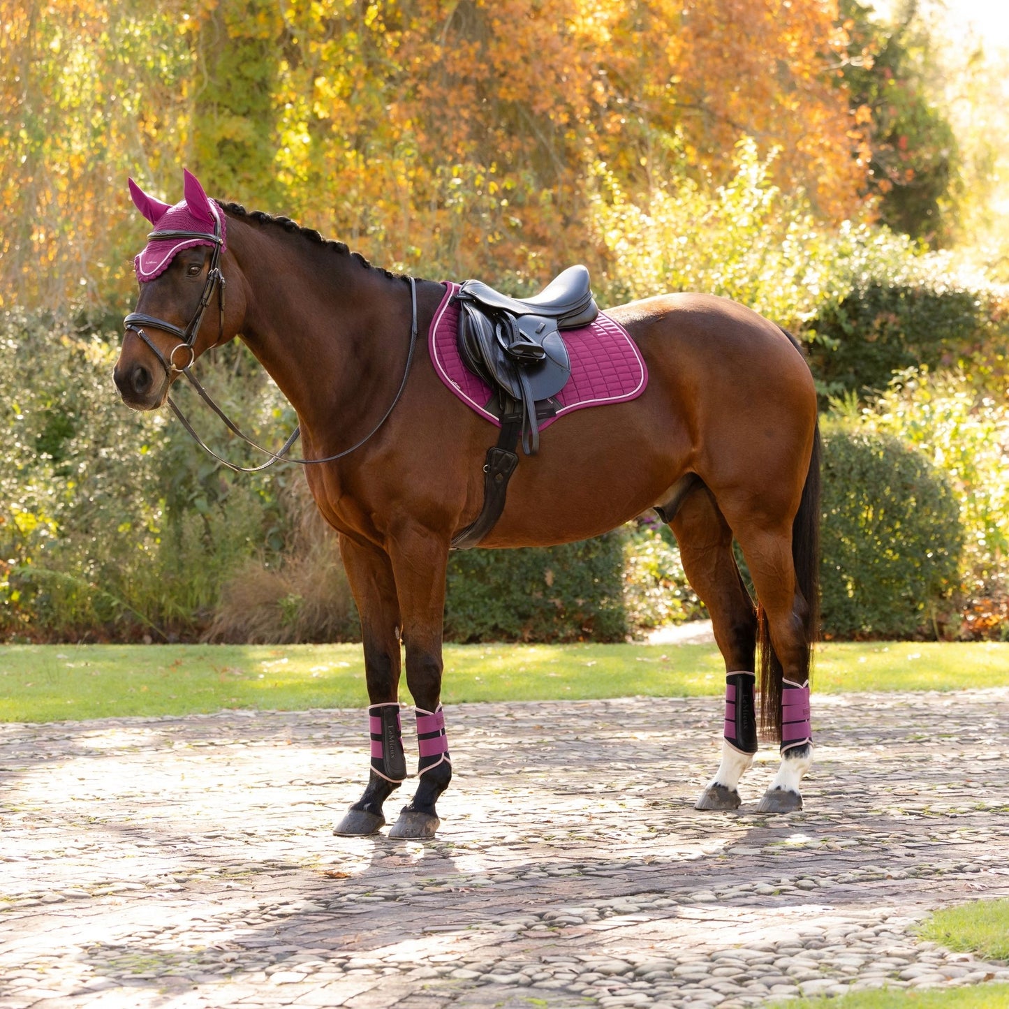 LeMieux Suede Close Contact Square Saddle Pad