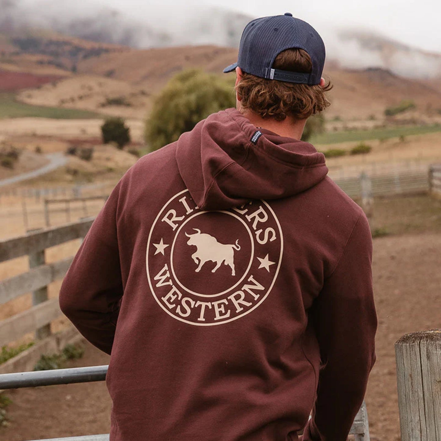 Ringers Western Mens Signature Bull Pullover Hoodie