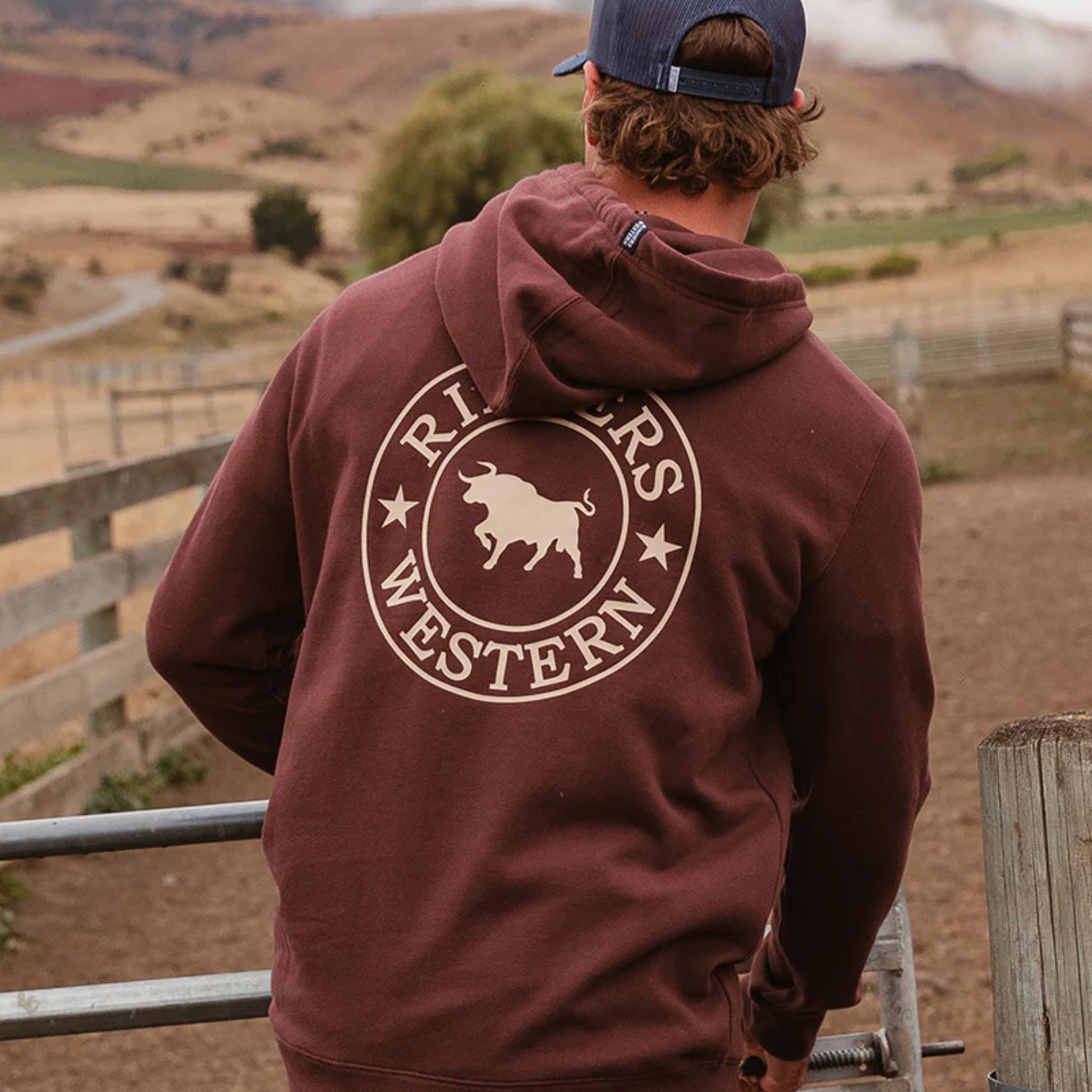 Ringers Western Mens Signature Bull Pullover Hoodie - EQ Saddlery