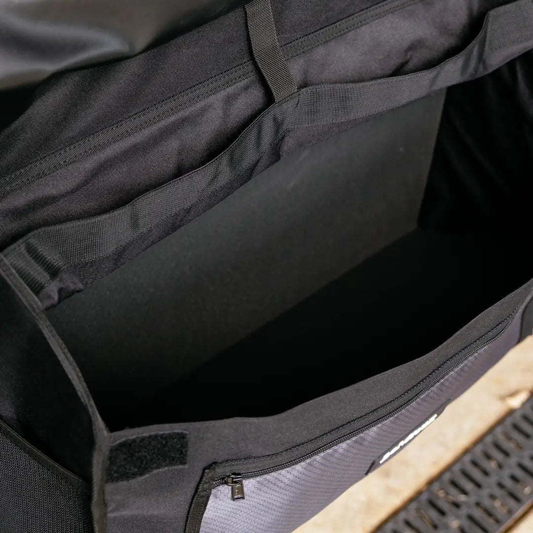 LeMieux Pro Grooming Bag with Bar