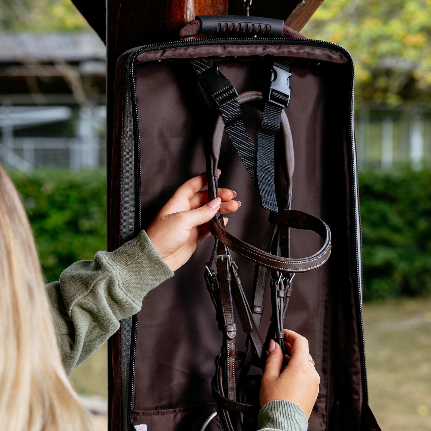 LeMieux Bridle Bag