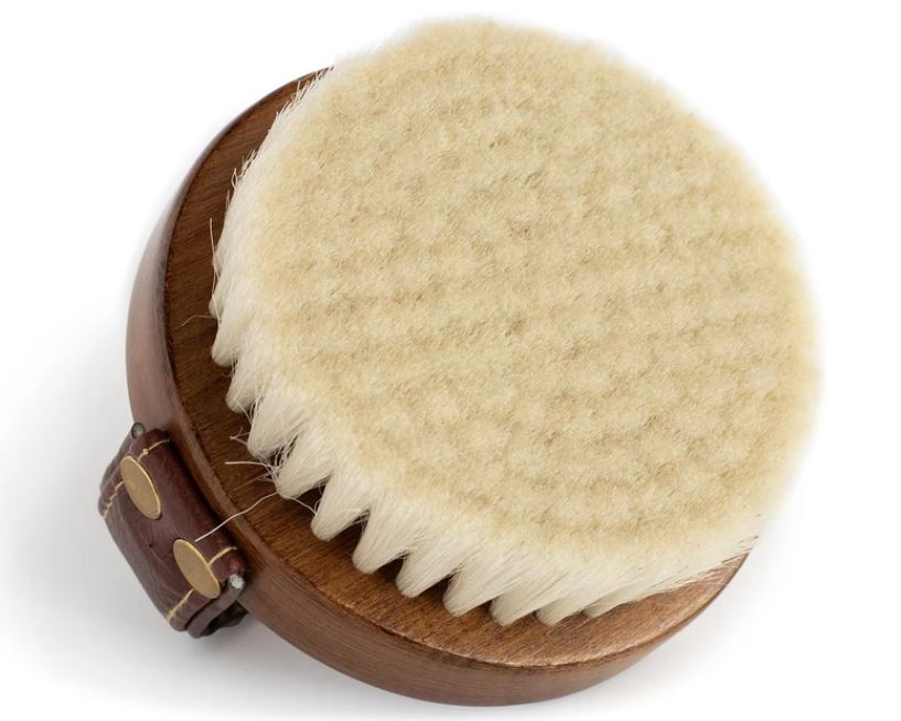 Hairy Pony Face Brush