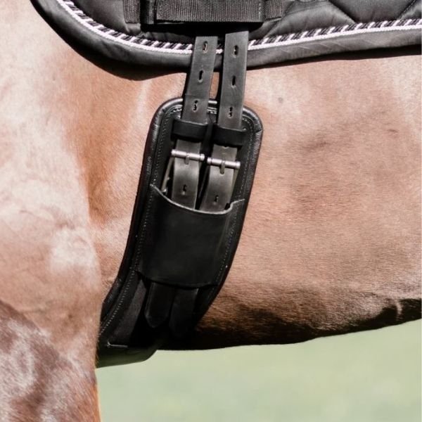 Lumiere Anatomic Dressage Girth