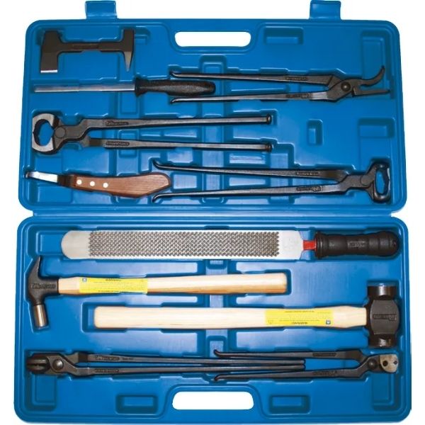 Mustad Farrier Toolbox Kit